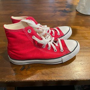 Converse High Tops Red